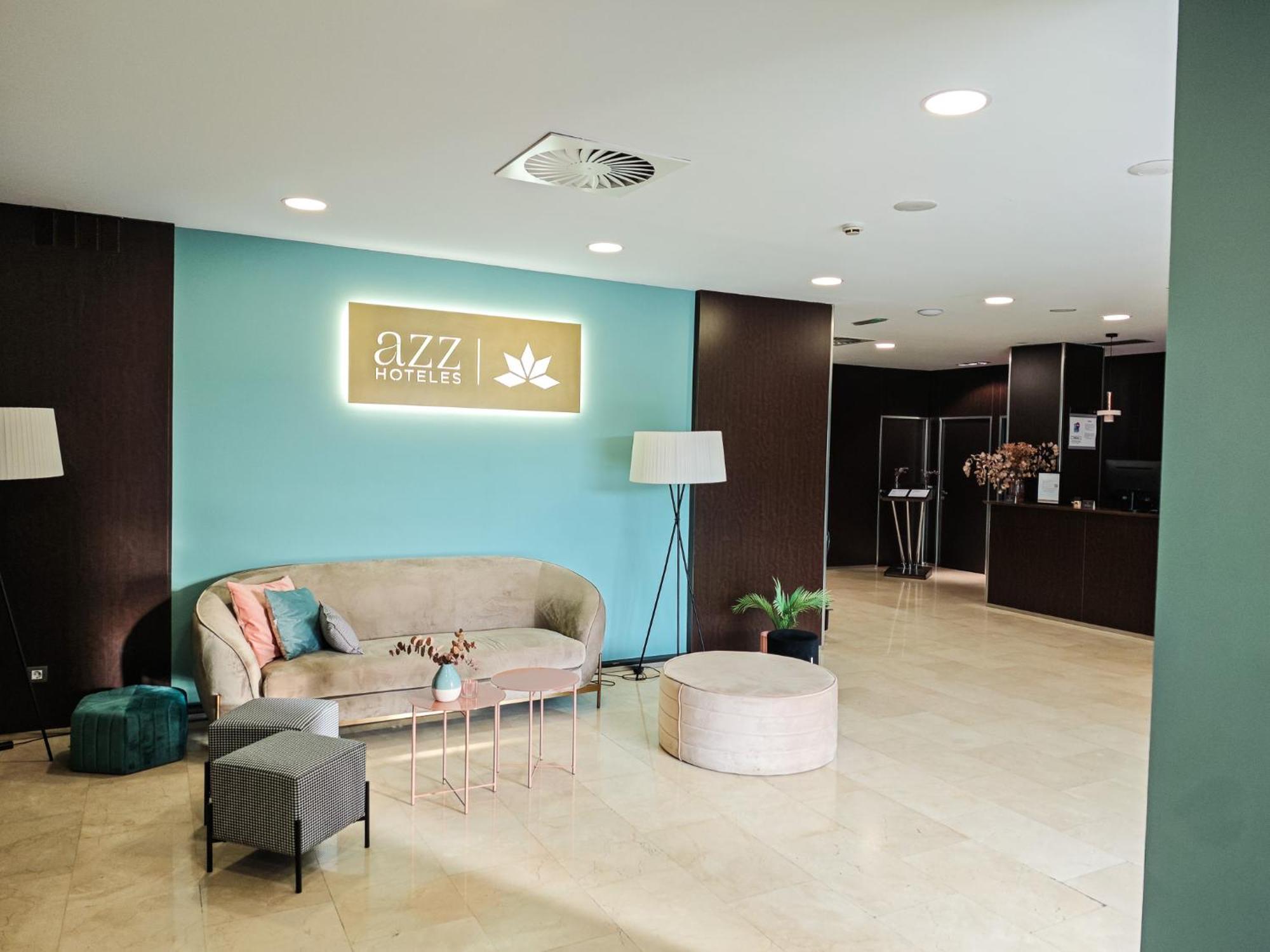Azz Pamplona Norte Hotel Berriozar Exterior photo